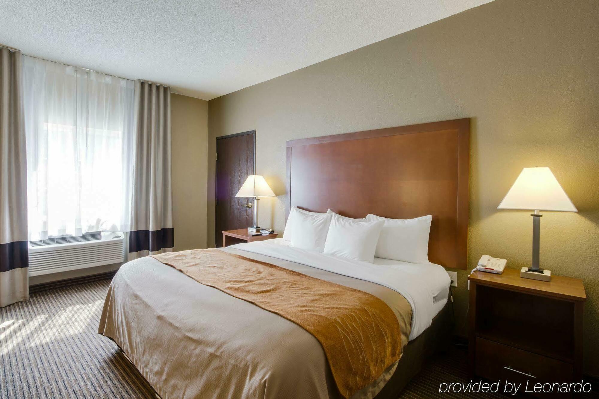 Comfort Inn & Suites Bellevue - Omaha Offutt Afb Екстериор снимка